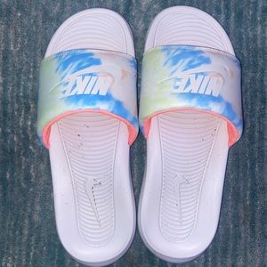 Nike Victori One Slides